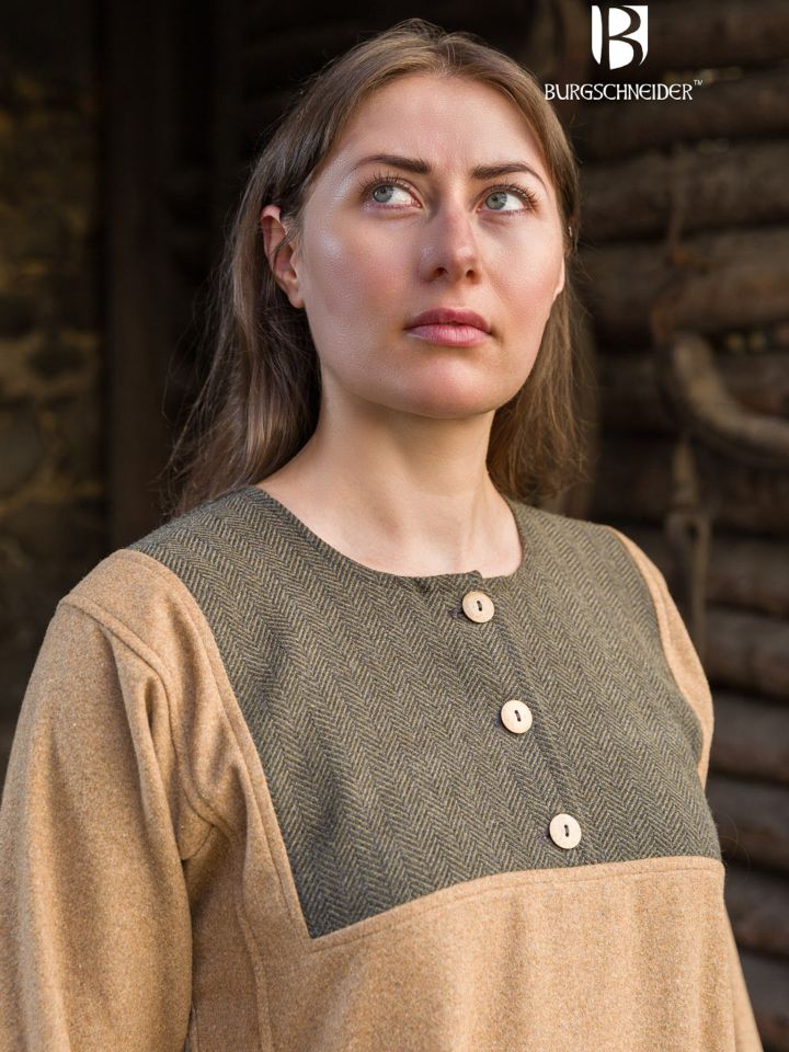 Robe Rus Jadwiga camel-beige – Image 3
