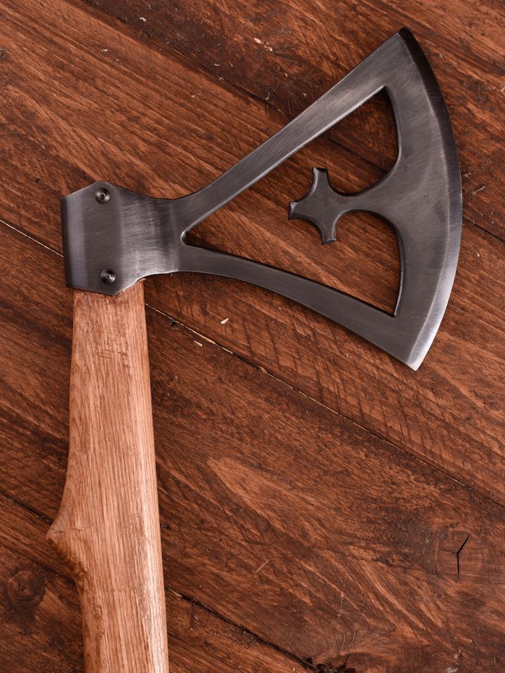 Hache à croix viking de Gotland, 10e siècle