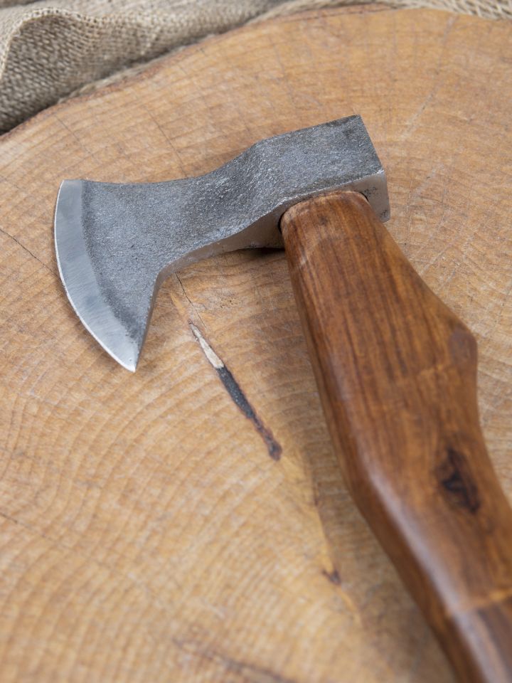Hache avec manche encastré – Image 2