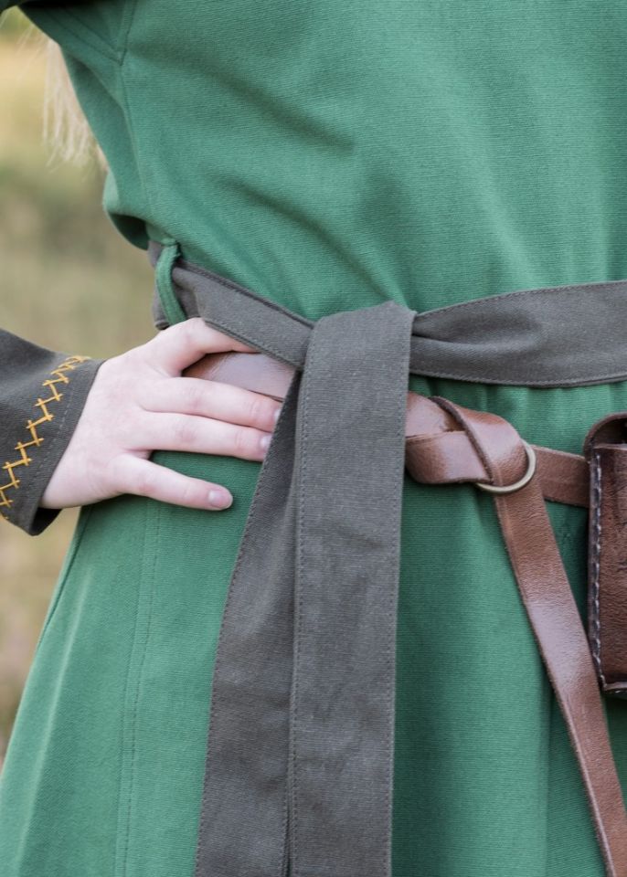 Robe viking Freydis en vert – Image 3