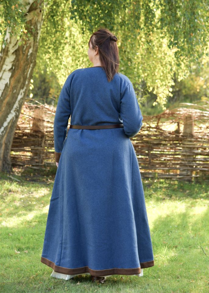 Robe en laine viking Lykka bleue – Image 3