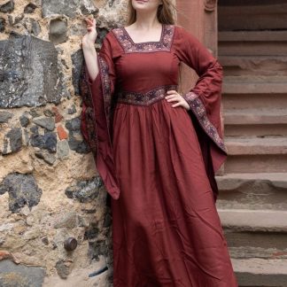 Robe médiévale bourguignonne en bordeaux