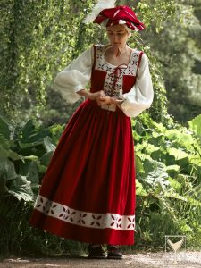 Robe rouge et blanche de femme de troupe