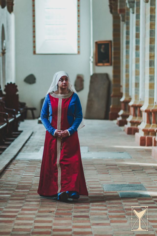 Robe "fenêtre de l'enfer" Pellote rouge – Image 4