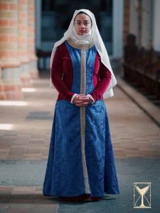 Robe "fenêtre de l'enfer" Pellote bleue