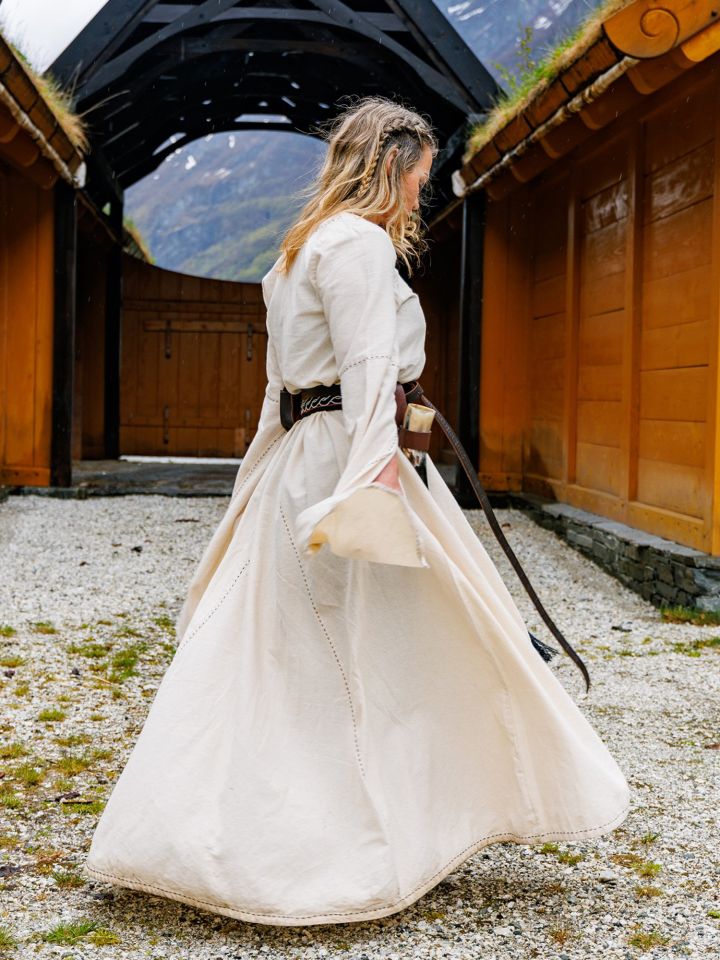 Robe médiévale Begina nature – Image 3