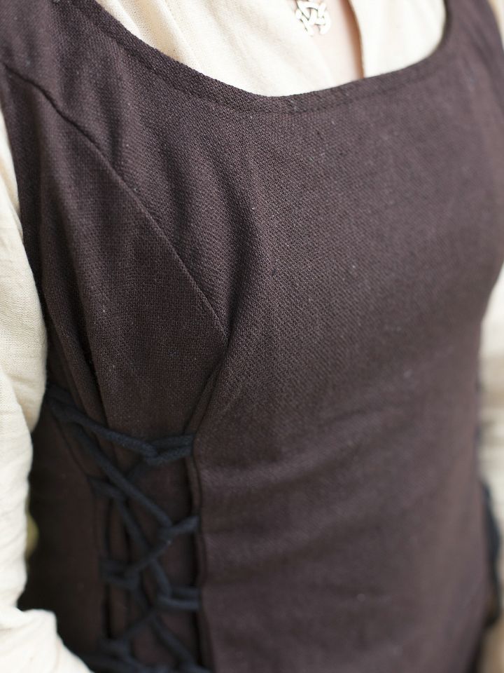 Robe à bretelles sans manches Uma marron – Image 4