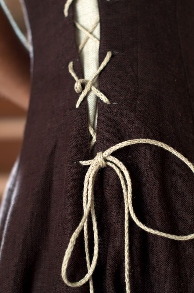 Robe sans manches marron – Image 3