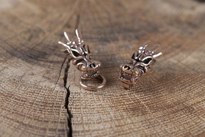Broche viking à tête de dragon – Image 2
