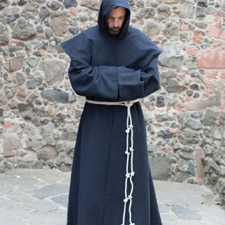 Habit de moine bénédictin en noir
