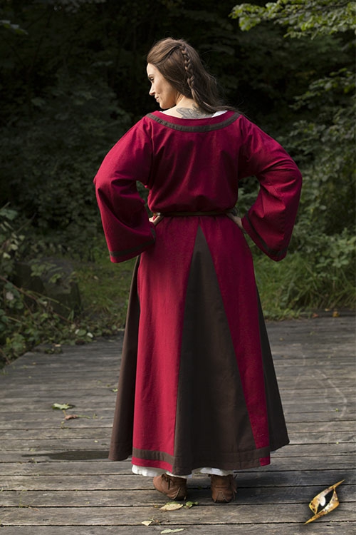 Robe médiévale Astride bicolore en marron et rouge – Image 2