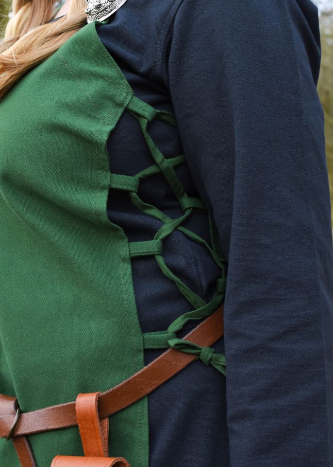 Robe tablier Tinna, en vert – Image 2