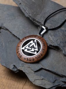 Pendentif Noeud de Wotan en bois et acier inoxydable