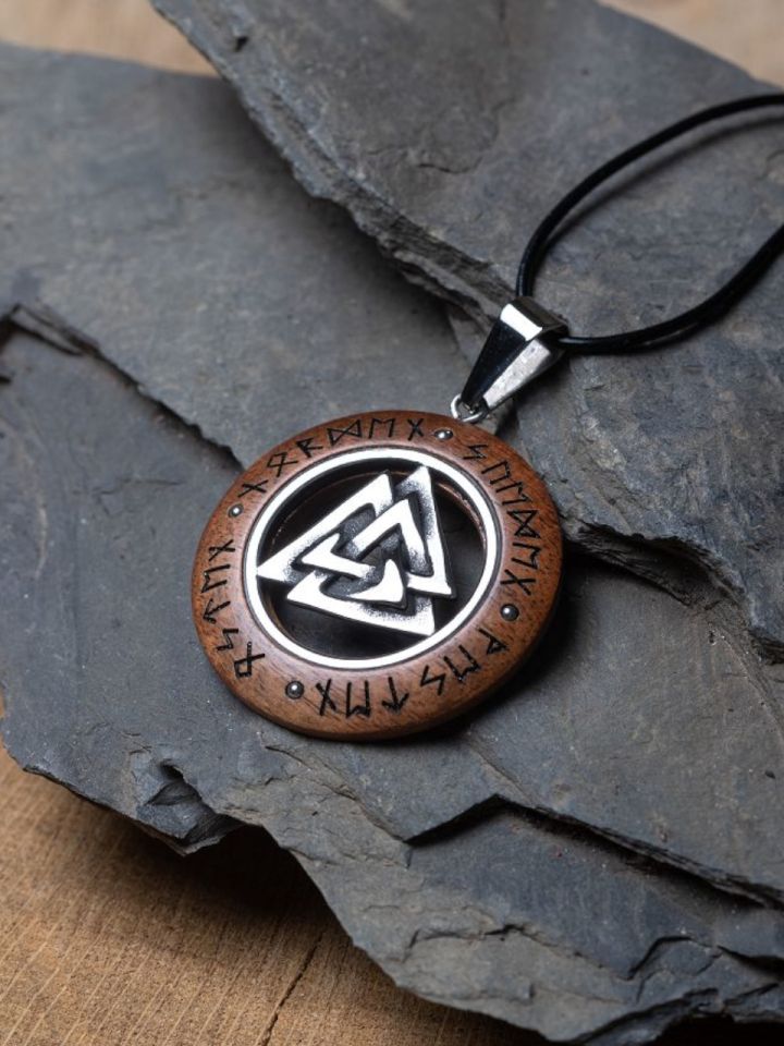 Pendentif Noeud de Wotan en bois et acier inoxydable