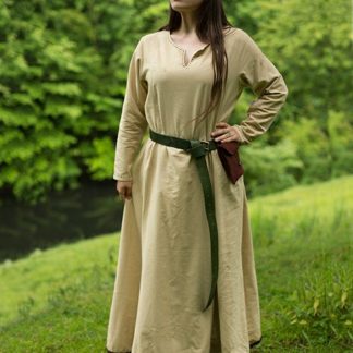 Robe avec surpiqures en beige