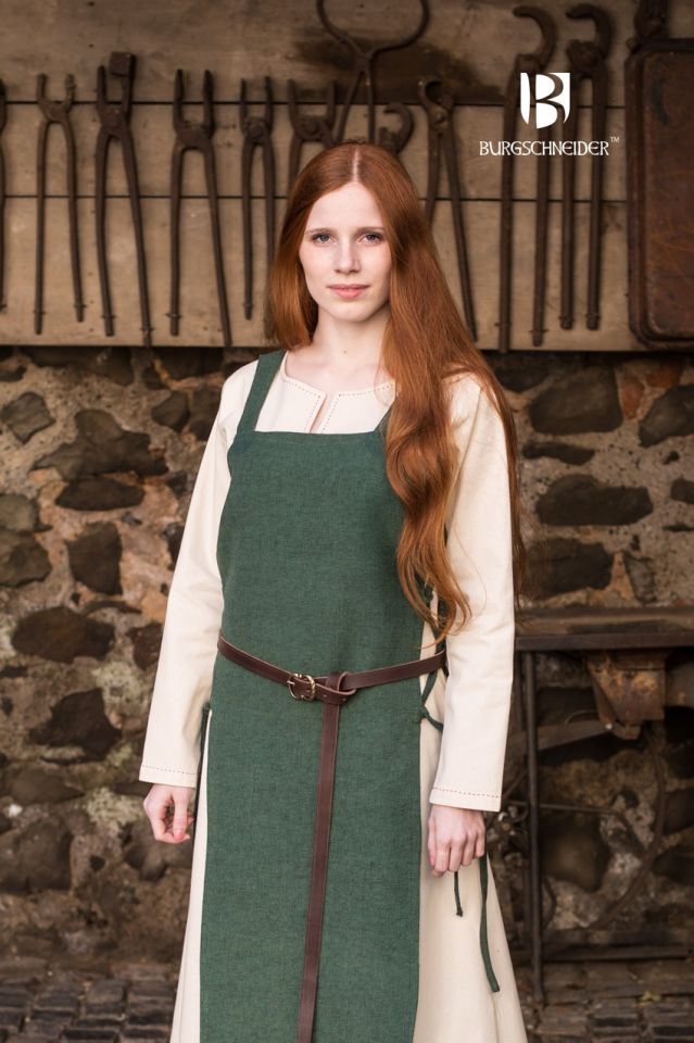 Robe tablier Gyda en vert – Image 3
