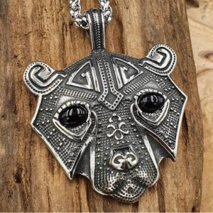 Pendentif viking avec chaine
