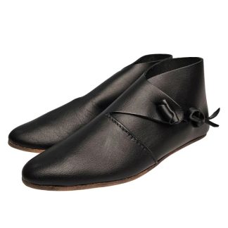Chaussures médiévales précoces avec fermeture garrot noir